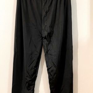 Sheer Hip Push UP Pencil Pants - Available in Burgundy Red / Ebony Black, Size S